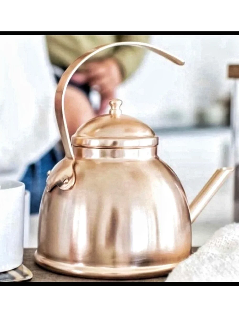 Rose & Fitzgerald Brushed Gold Kettle Crafted 18/8 Stainless 8